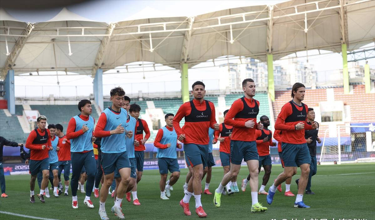 -包含主场优势：球队如何利用主场气氛取胜的词条